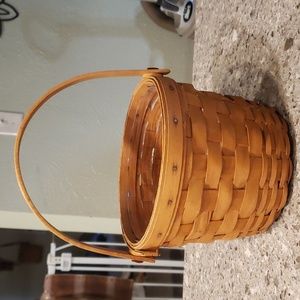 Vintage 1994 Longaberger basket
